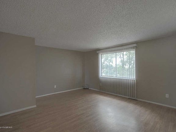 2nd image of 4200 Windsor Dr