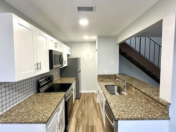 200 E Tiffany Dr APT 3