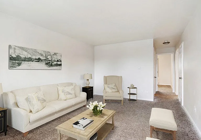 Sheridan South Apts — Photo 14