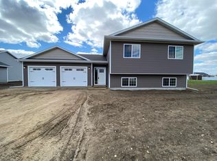 606 Spruce St, Aurora, SD 57002