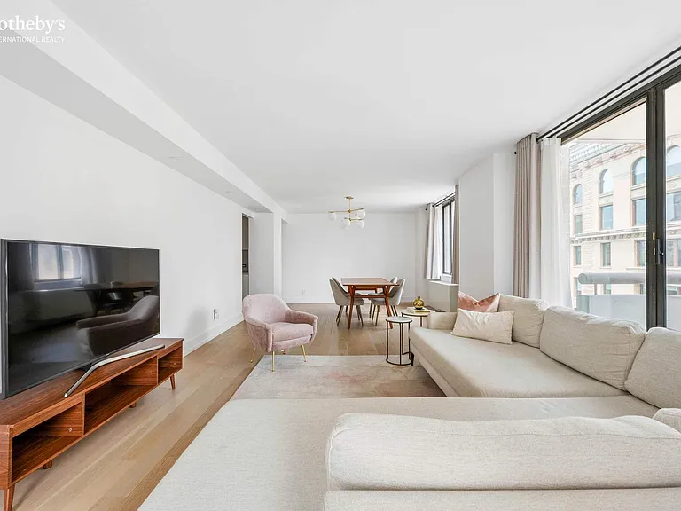 108 5th Ave #14B — Photo 2