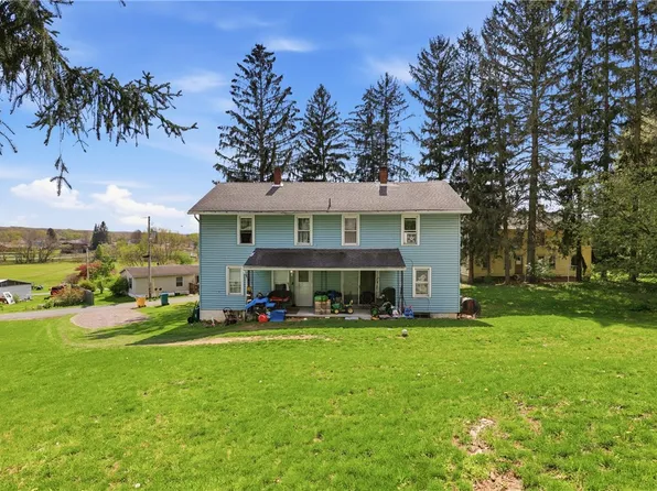 132 Waterloo St, Friedens, PA 15541