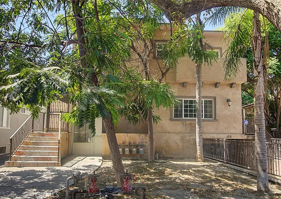 125 S Virginia Ave #4