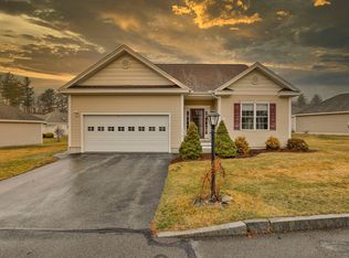 3 Plummer Dr, Londonderry, NH 03053