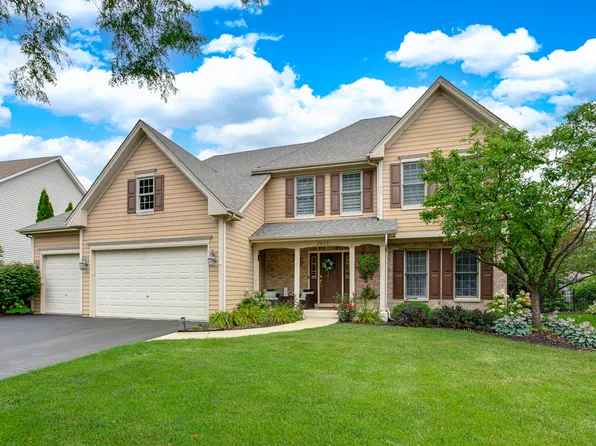 2423 Bainbridge Blvd, West Chicago, IL 60185