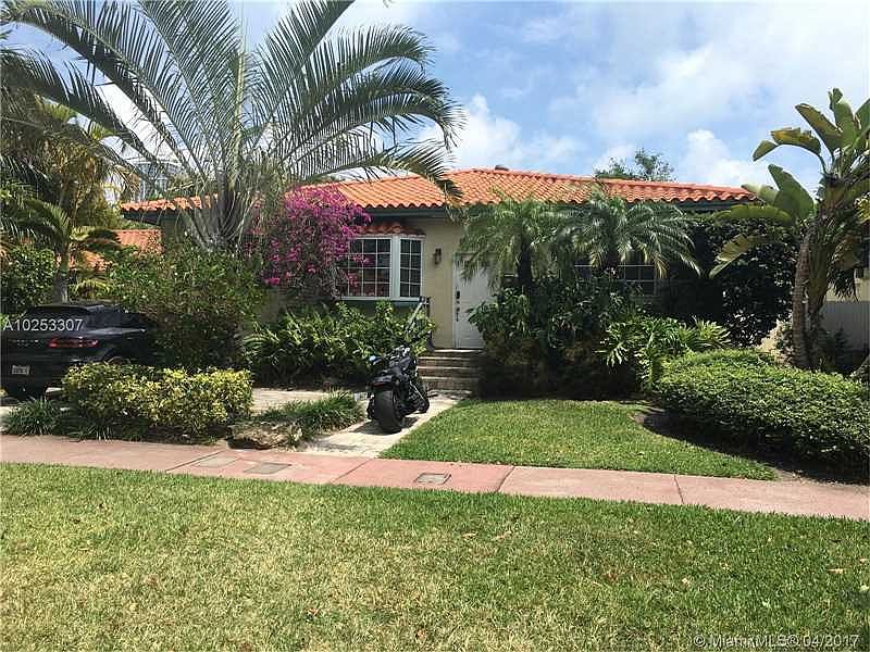 1st image of 4529 Royal Palm Ave