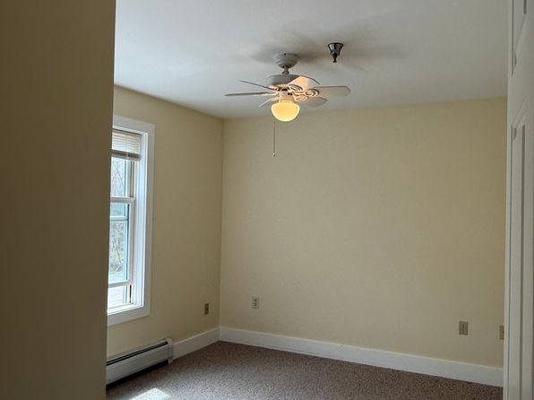 3391 Mountain Rd, Stowe, VT 05672