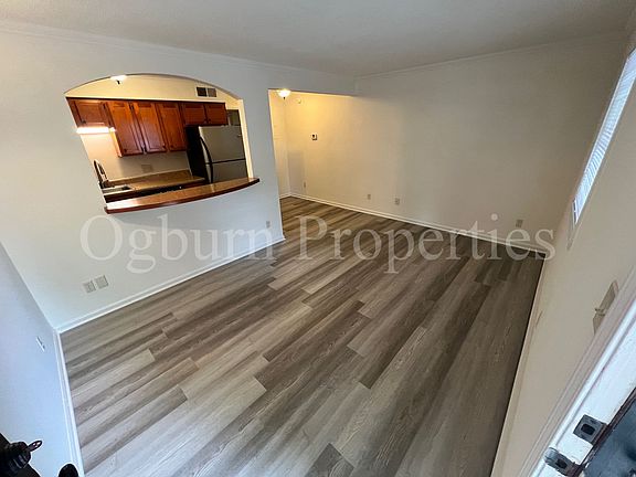 2nd image of 1310 Brookstown Ave #3