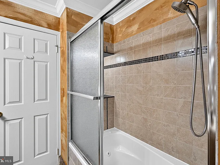 34B Chicopee Dr — Photo 21