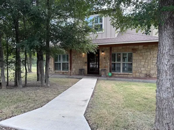 1706 Link Drive, Kingsland, TX 78639