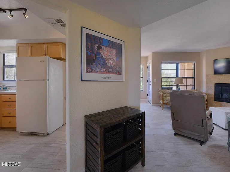 6651 N Campbell Ave #281 — Photo 4