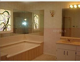 5th image of 13730 7th St