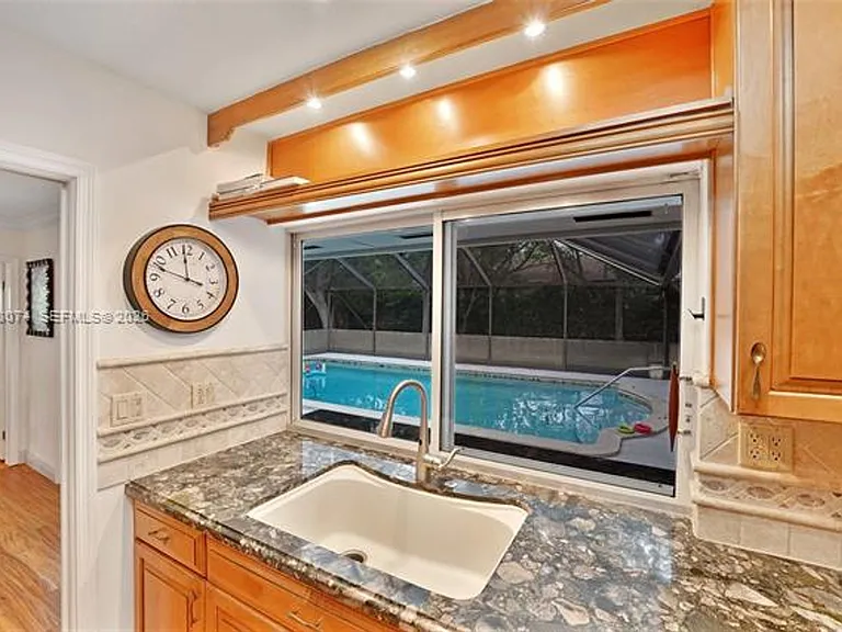 7715 SW 122nd St — Photo 20