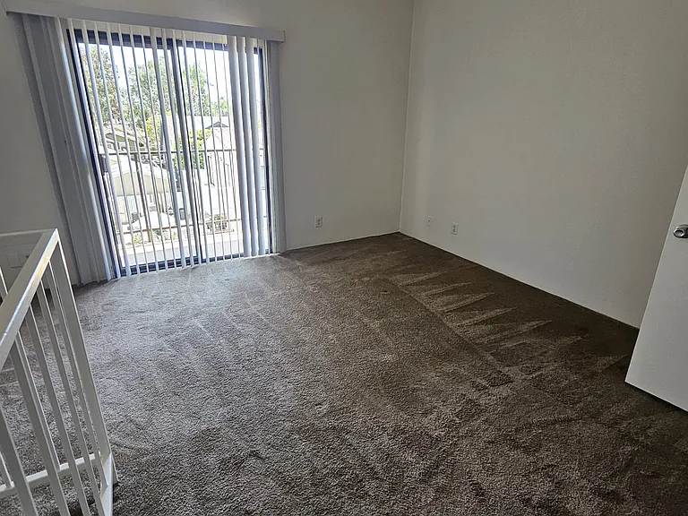 1140 Belmont Ave #7 — Photo 7