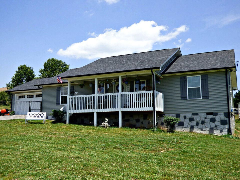 1st image of 1944 Smokey Meadows Dr