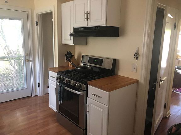 3rd image of 2909 Feltz Ave