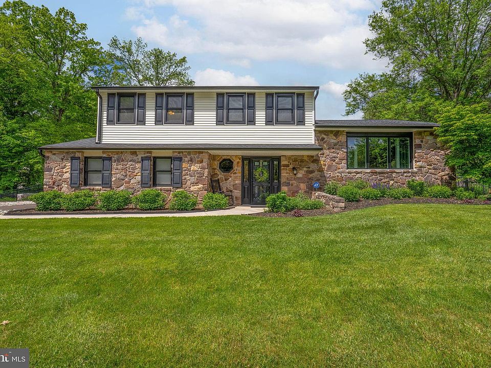 1st image of 507 American Dr