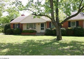 1st image of 515 Cokesburg Ln