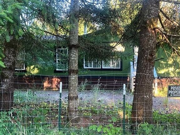 2nd image of 440 W Haven Dr