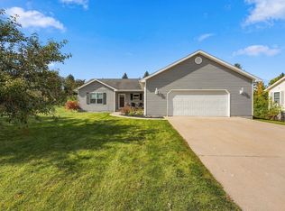1363 Pollard Ln, Traverse City, MI 49696