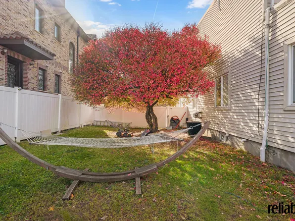 849 73rd Street image 18 of 22