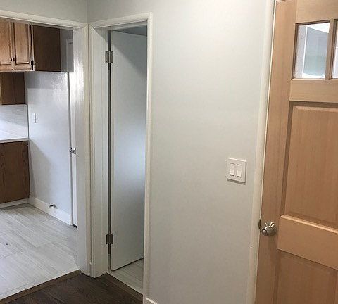 5th image of 4414 Highgrove Ave