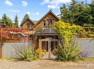704 V St, Port Townsend, WA 98368