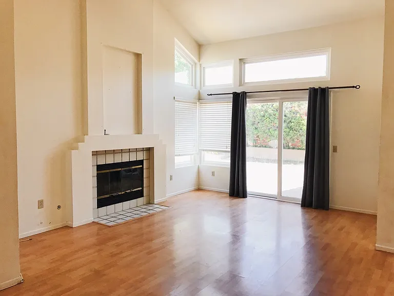 8755 Rideabout Ln — Photo 4