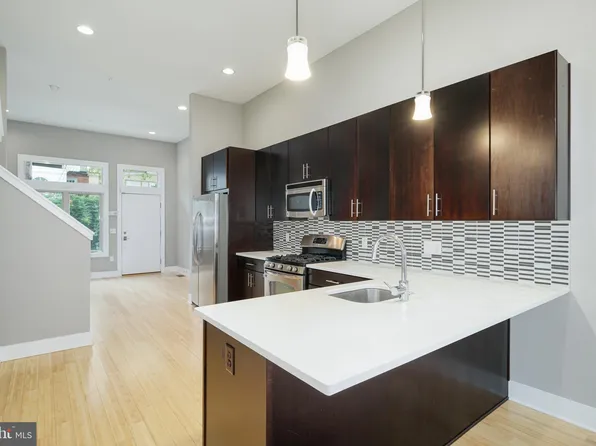 919 N 5th St Unit 15, Philadelphia, PA 19123