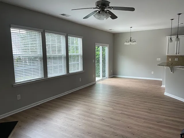 115 Swamp Rose Dr — Photo 7