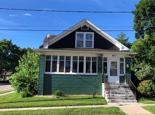 603 Mill St APT B, Elgin, IL 60123