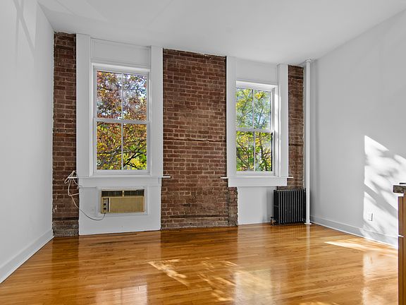 3rd image of 491 W 22nd St #2A