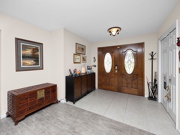 4th image of 10504 Lacera Dr