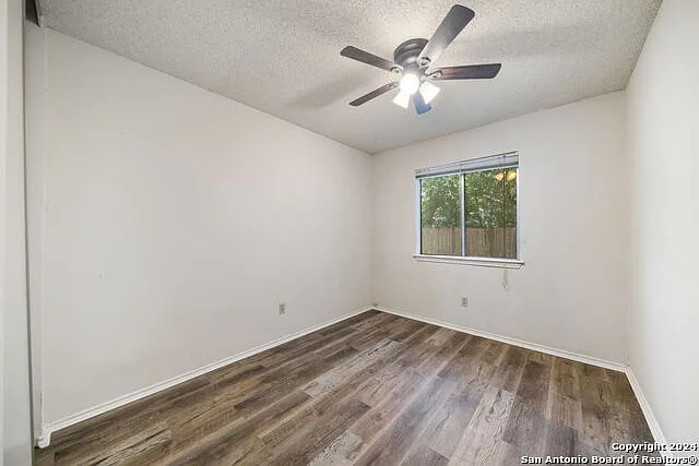 12106 Ridge Ct — Photo 14