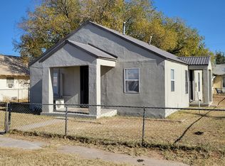 821 S Avenue C, Portales, NM 88130