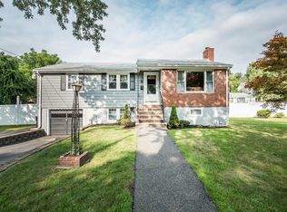 9 Innis St, Saugus, MA 01906