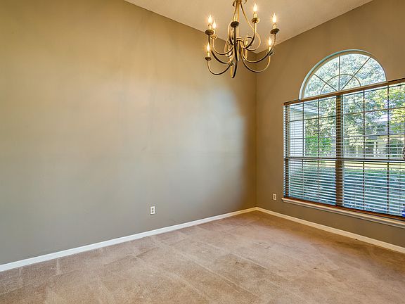 4th image of 10365 Triple Crown Ave