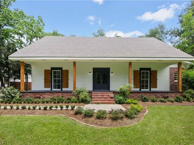 425 Carondelet St, Mandeville, LA, 70448