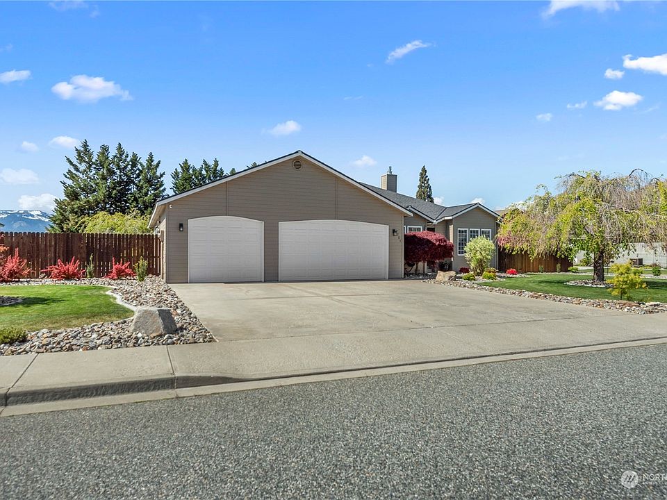2285 Fancher Heights Boulevard, East Wenatchee, WA 98802 Zillow
