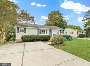708 Fenwood Cir, Bethany Beach, DE 19930
