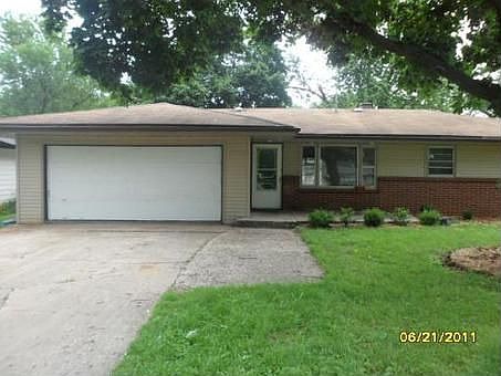 1st image of 6852 Vesta Dr