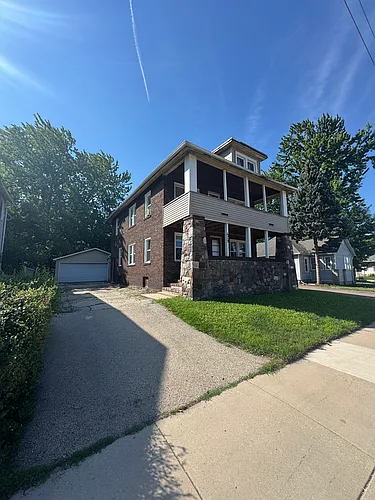 429 Ahnaip St Photo 1