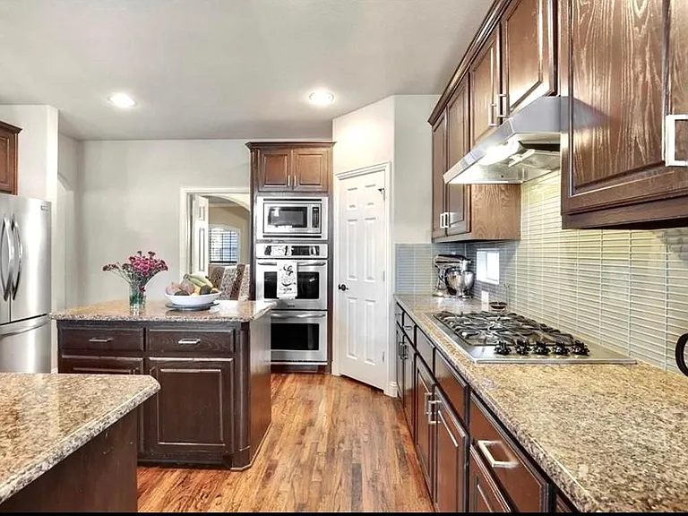3052 Aerial Dr — Photo 7