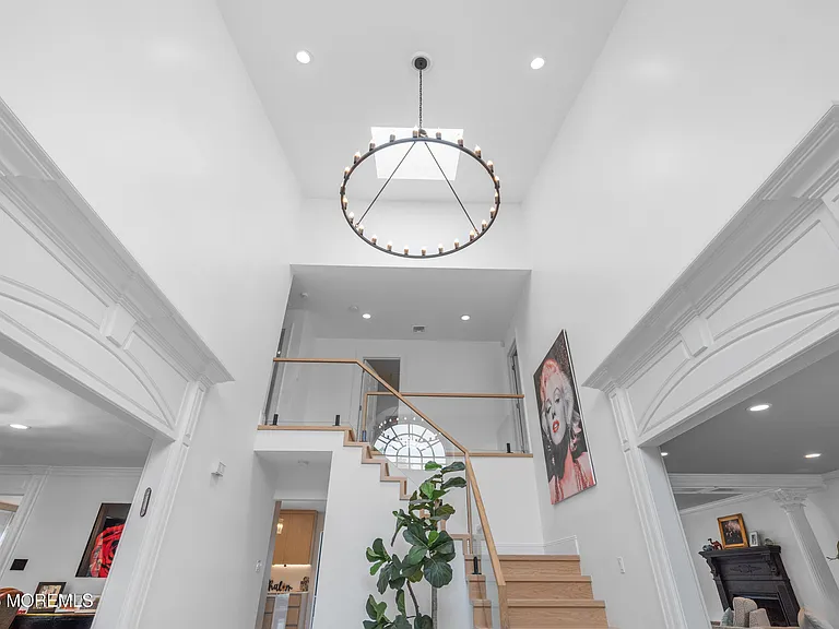 13 Valley Forge Rd — Photo 10
