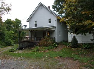 37 Rockwell Ln, Barton, VT 05822
