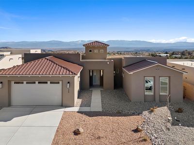 20 Confianza St, Los Alamos, NM, 87544