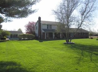 521 S 4th Street Rd, Seymour, IN 47274