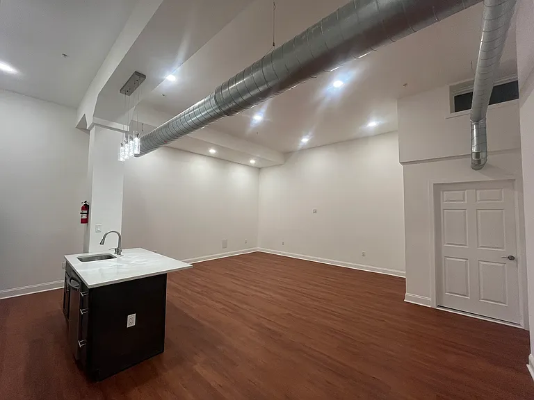1406 Fairmount Ave #4 — Photo 7