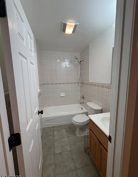 246 N 10th St #1 — Photo 11