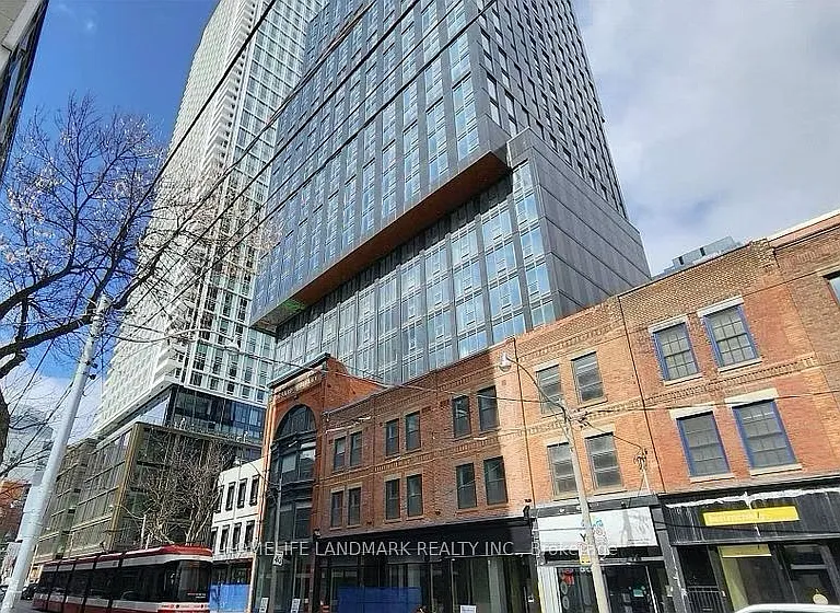 100 Queen St E #3010 — Photo 1